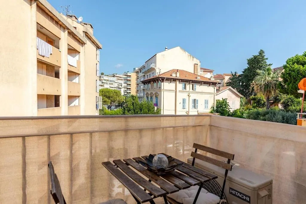 Suquet Beach Center - 100M From Beach & 10Min Palace Apartment Cannes 0*,  France
